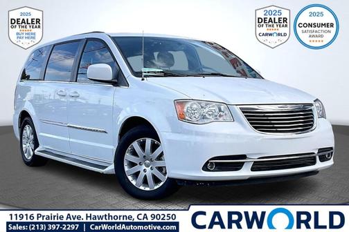 2015 Chrysler Town & Country Touring