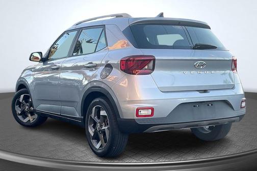 2020 Hyundai VENUE SEL