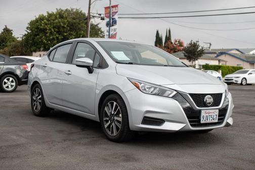 2021 Nissan Versa 1.6 SV