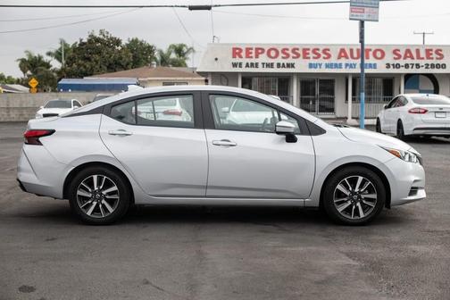 2021 Nissan Versa 1.6 SV