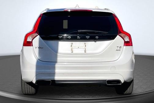 2016 Volvo V60 T5 Premier