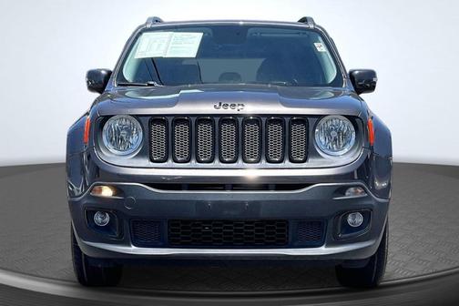 Granite Crystal Clearcoat Metallic 2016 Jeep Renegade Latitude
