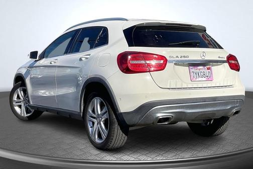 2017 Mercedes-Benz GLA 250 Base 4MATIC