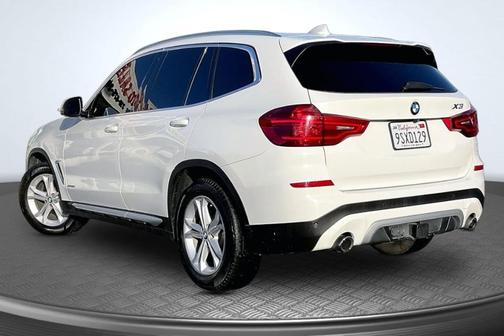 Alpine White 2018 BMW X3 xDrive30i