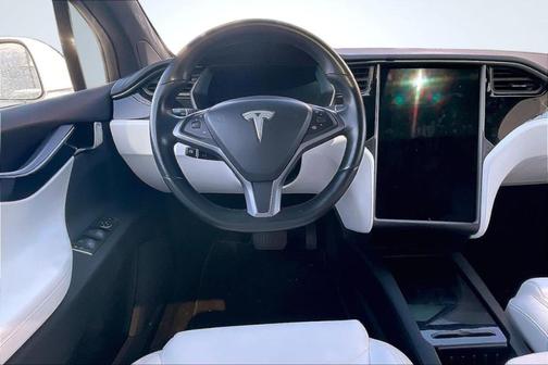 2019 Tesla Model X 75D