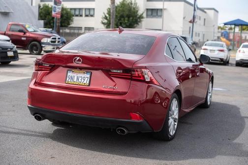 2015 Lexus IS 250 Crafted Line