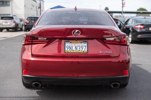 2015 Lexus IS 250 Crafted Line