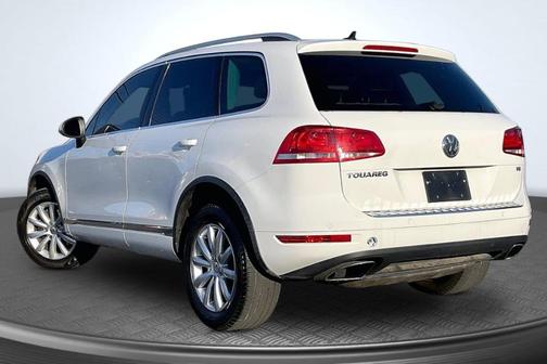 2012 Volkswagen Touareg Sport