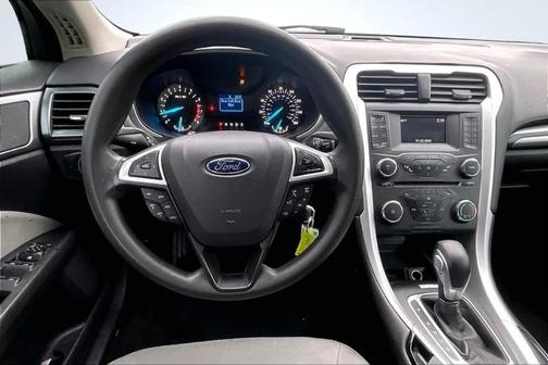 2016 Ford Fusion S