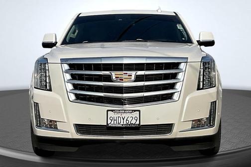 2017 Cadillac Escalade Luxury