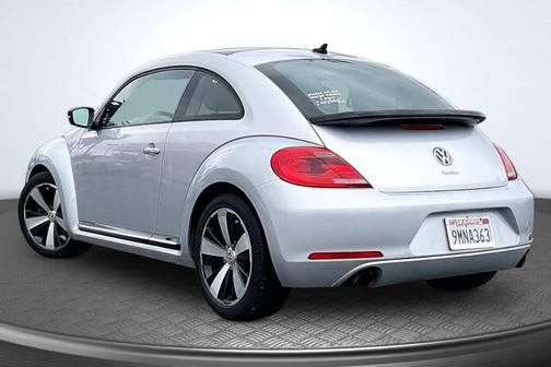 Reflex Silver Metallic 2012 Volkswagen Beetle 2.0T Turbo
