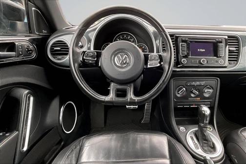 Reflex Silver Metallic 2012 Volkswagen Beetle 2.0T Turbo