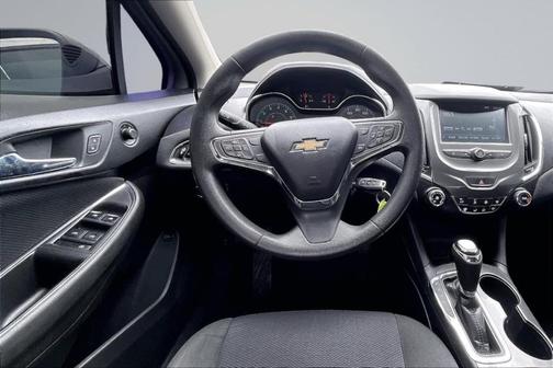 Tungsten Metallic 2017 Chevrolet Cruze LT