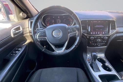 2020 Jeep Grand Cherokee Laredo E