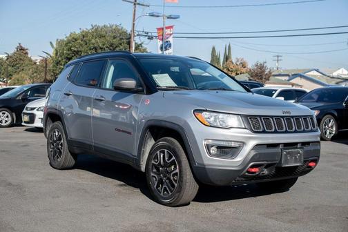 2021 Jeep Compass Trailhawk