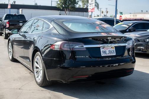 2016 Tesla Model S 70
