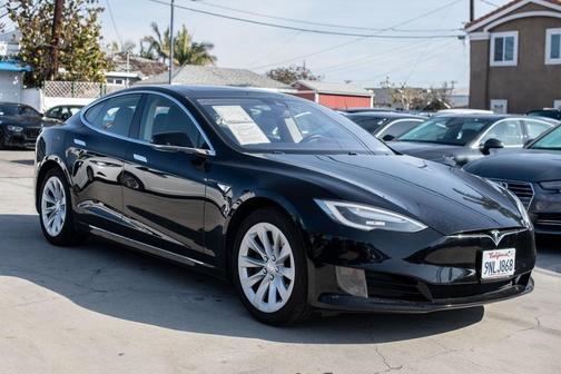 2016 Tesla Model S 70