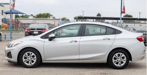 2019 Chevrolet Cruze LS