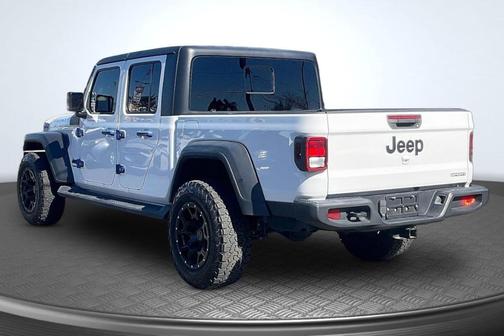 2020 Jeep Gladiator Sport