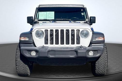 2020 Jeep Gladiator Sport