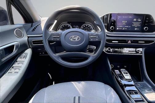 Phantom Black 2020 Hyundai SONATA SE