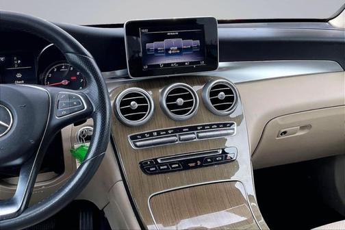 Black 2018 Mercedes-Benz GLC 300 Base