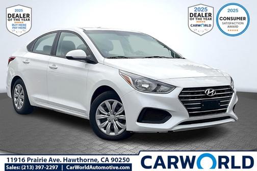 Frost White Pearl 2021 Hyundai Accent SE
