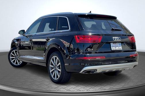 2019 Audi Q7 45 Premium