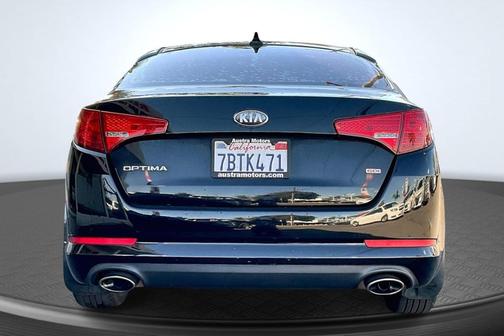 Ebony Black 2013 Kia Optima LX