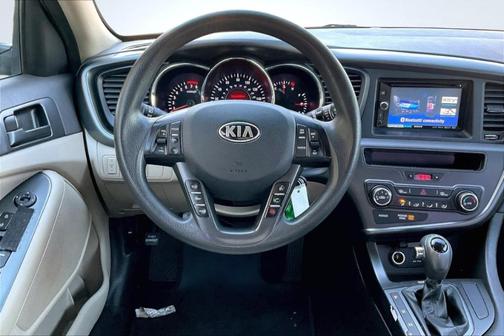 Ebony Black 2013 Kia Optima LX