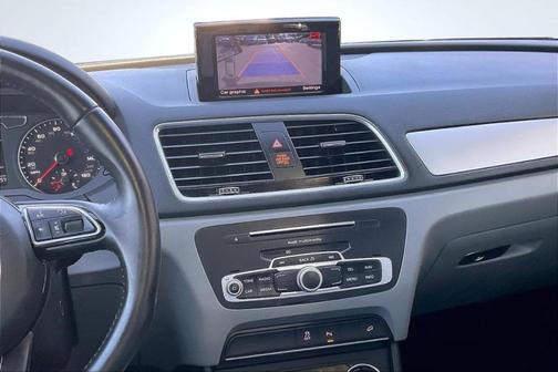 2017 Audi Q3 2.0T Premium