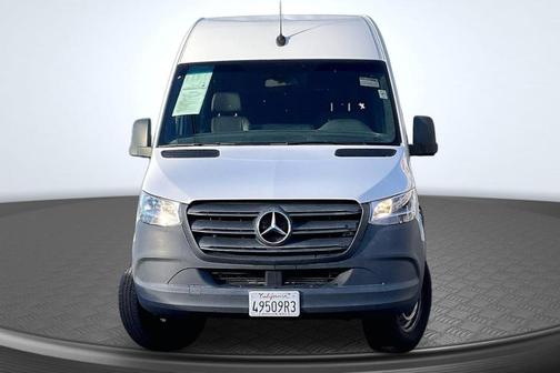 2022 Mercedes-Benz Sprinter 2500 ROOF I4 GAS 144