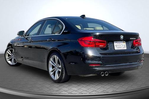 Black Sapphire Metallic 2018 BMW 330e iPerformance