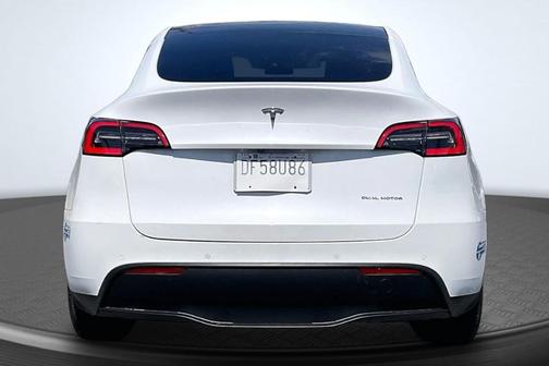 Pearl White Multi 2021 Tesla Model Y Long Range