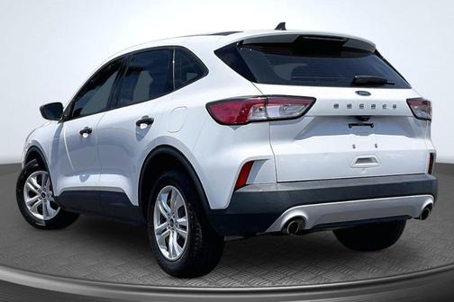 Oxford White 2021 Ford Escape S