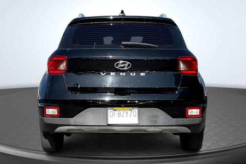 2020 Hyundai VENUE SEL