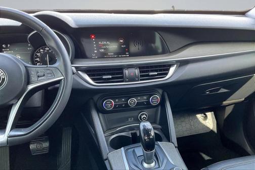 2019 Alfa Romeo Stelvio Ti