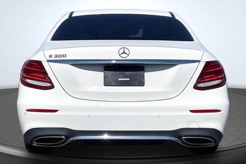 2018 Mercedes-Benz E-Class E 300
