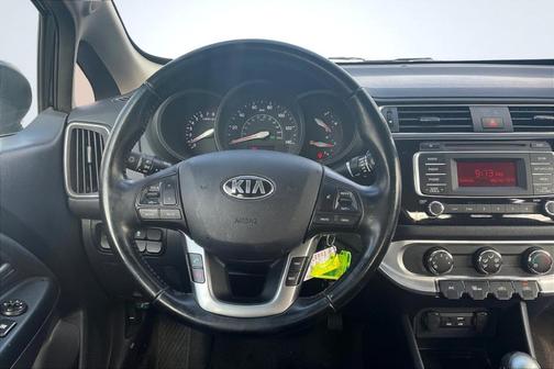 2016 Kia Rio EX
