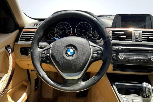2015 BMW 328 i