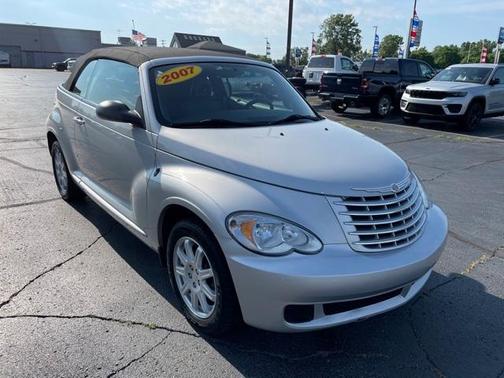 New and Used Chrysler PT Cruiser Convertibles for sale | GetAuto.com