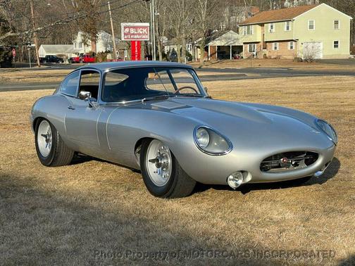 1968 Jaguar E-Type 1968 JAGUAR E-TYPE FHC CUSTOM WIDE BODY