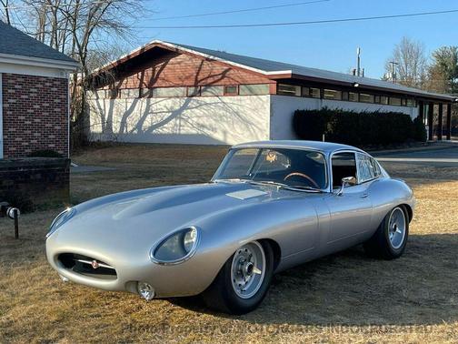 1968 Jaguar E-Type 1968 JAGUAR E-TYPE FHC CUSTOM WIDE BODY