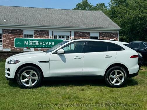 2017 Jaguar F-PACE 35t Premium