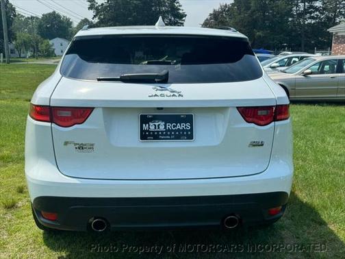 2017 Jaguar F-PACE 35t Premium