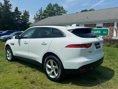 2017 Jaguar F-PACE 35t Premium