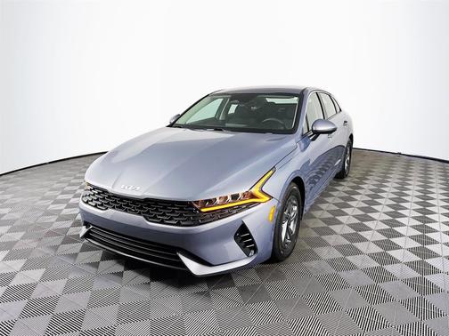 2022 Kia K5 LXS