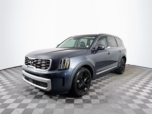 2023 Kia Telluride S