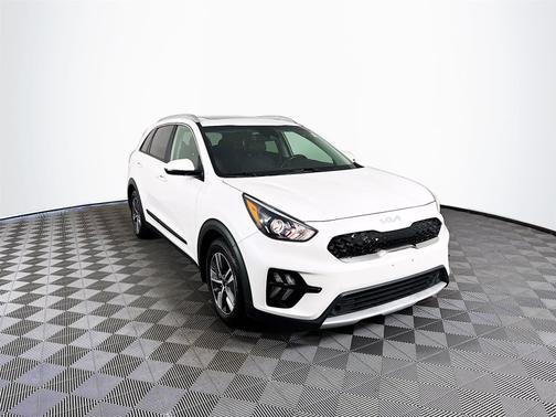 2022 Kia Niro LXS SE