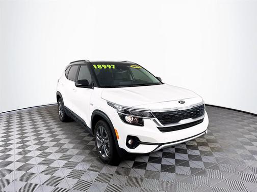 2021 Kia Seltos S